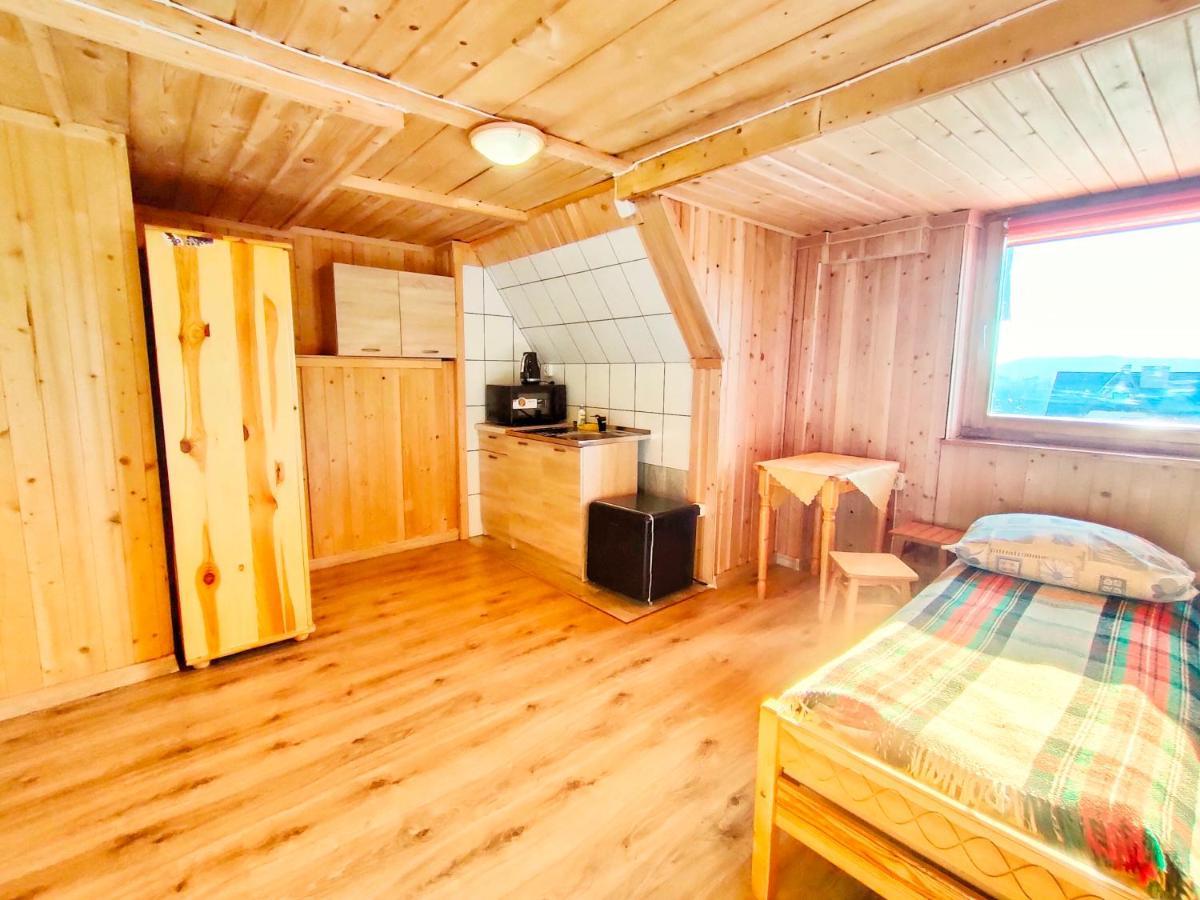 Homestay Dom Wczasowy U Goralki *